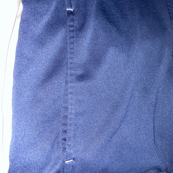 Lightly Used Patriots Zip-Up - Picture 4 of 5